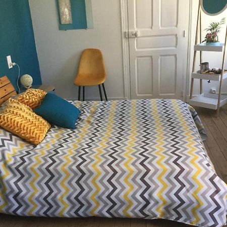 Les2 Cerisiers Apartment Понторсон Екстериор снимка